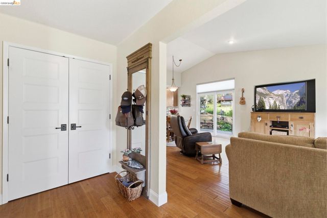 12930 Beckwith Cir, Sonora, CA 95370