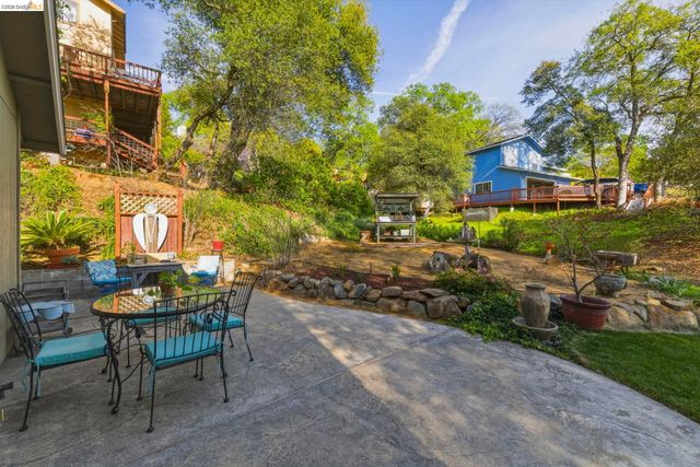 12930 Beckwith Cir, Sonora, CA 95370