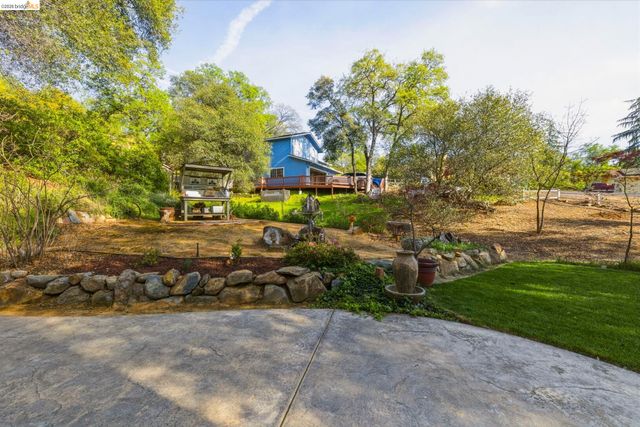 12930 Beckwith Cir, Sonora, CA 95370