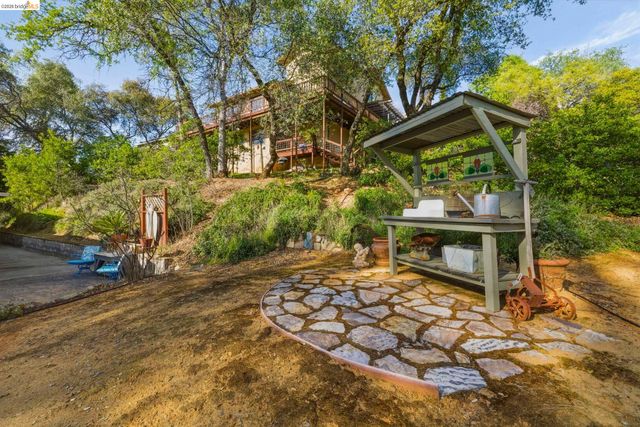 12930 Beckwith Cir, Sonora, CA 95370