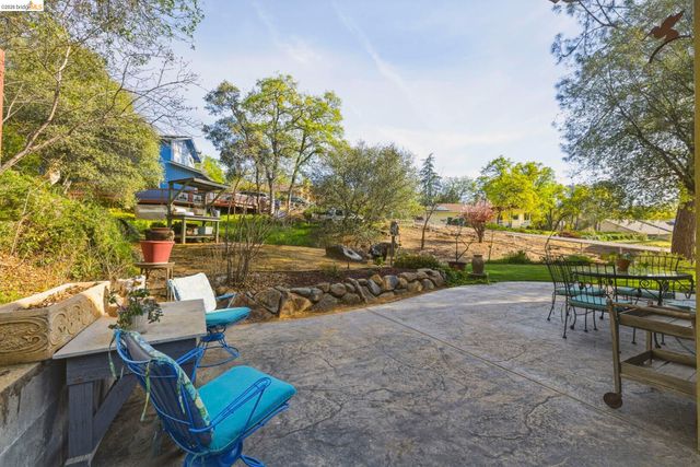 12930 Beckwith Cir, Sonora, CA 95370