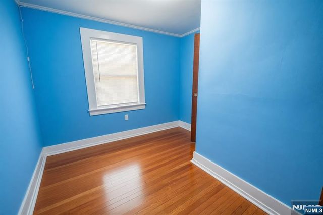 20 Maple Street, West Orange, NJ 07052