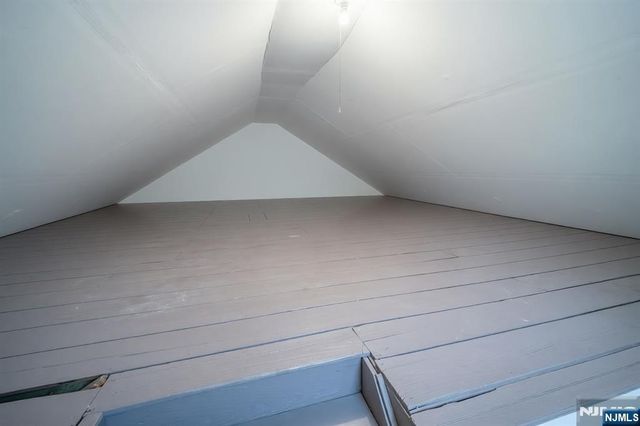 20 Maple Street, West Orange, NJ 07052