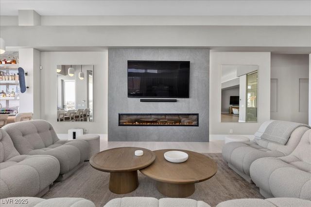 615 Scenic Rim Drive, Henderson, NV 89012