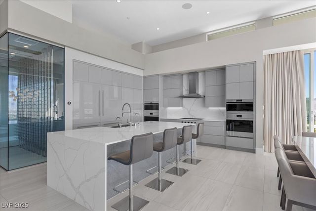 615 Scenic Rim Drive, Henderson, NV 89012