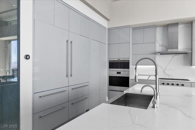 615 Scenic Rim Drive, Henderson, NV 89012