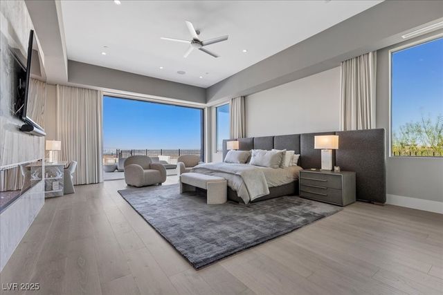 615 Scenic Rim Drive, Henderson, NV 89012