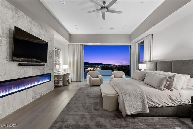 615 Scenic Rim Drive, Henderson, NV 89012