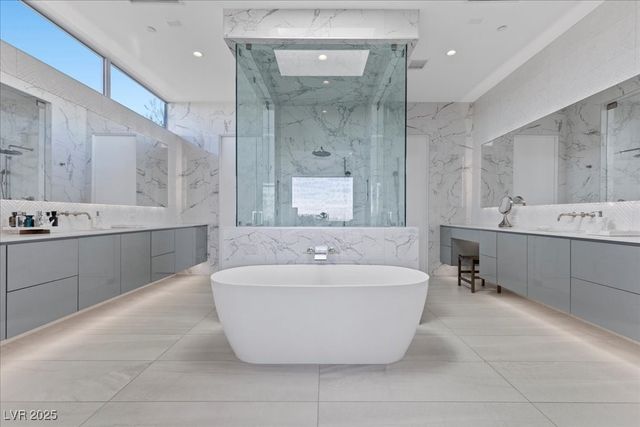 615 Scenic Rim Drive, Henderson, NV 89012