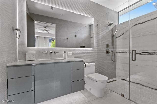 615 Scenic Rim Drive, Henderson, NV 89012