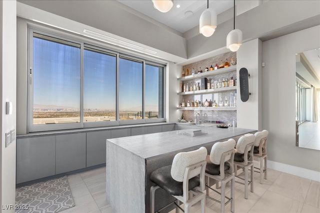 615 Scenic Rim Drive, Henderson, NV 89012