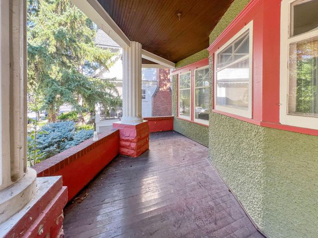 3013 James Avenue S, Minneapolis, MN 55408