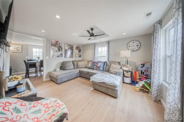 11275 County Road 3030, Rolla, MO 65401