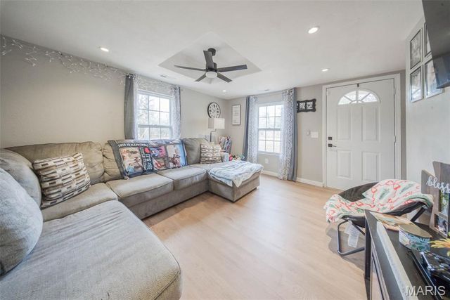 11275 County Road 3030, Rolla, MO 65401