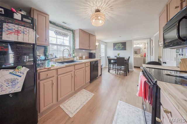 11275 County Road 3030, Rolla, MO 65401