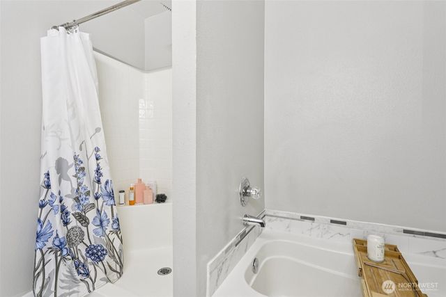 15402 41st Avenue E, Tacoma, WA 98446