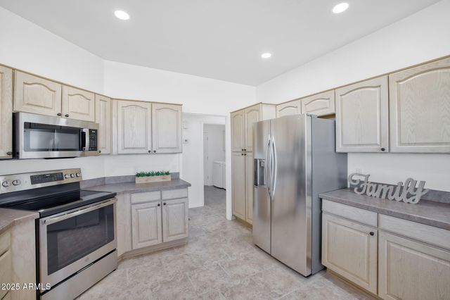 15436 E EL LAGO Boulevard, Fountain Hills, AZ 85268