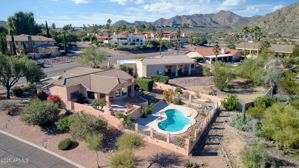 15436 E EL LAGO Boulevard, Fountain Hills, AZ 85268