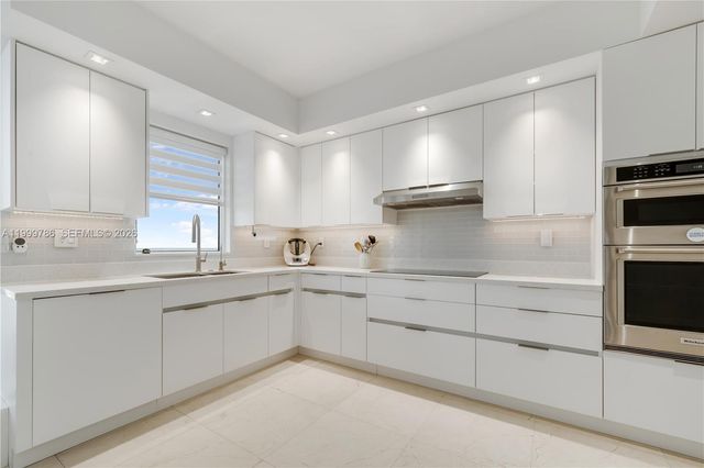 789 Crandon Blvd 1003, Key Biscayne, FL 33149