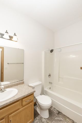 5964 24th Street S, Fargo, ND 58104