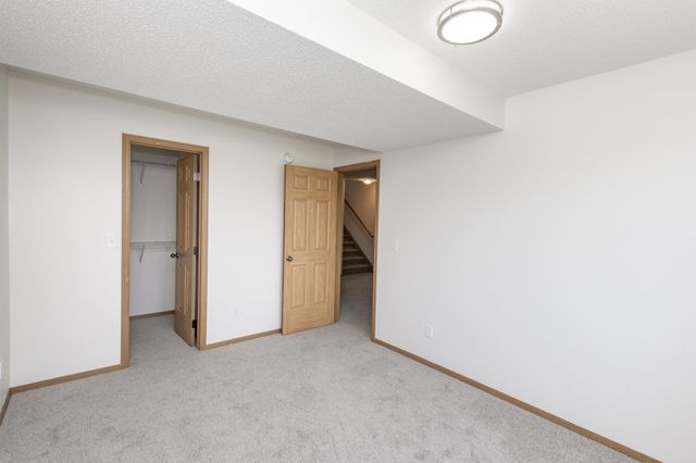 5964 24th Street S, Fargo, ND 58104