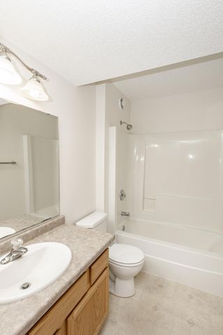 5964 24th Street S, Fargo, ND 58104