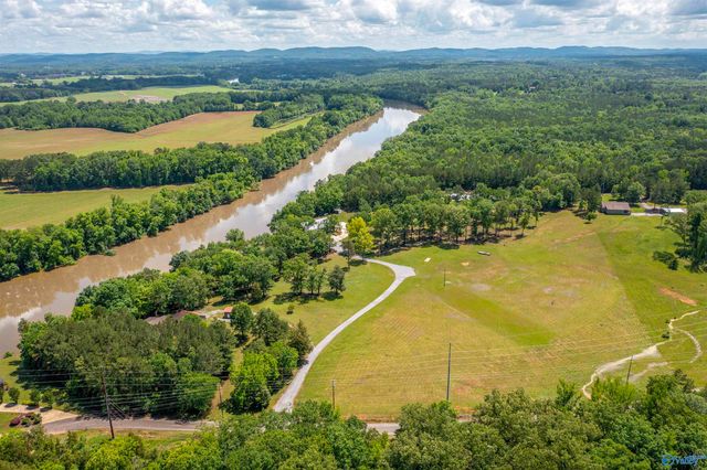 1218 Fitts Ferry Road, Gadsden, AL 35901