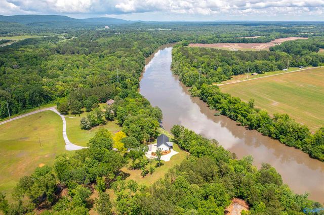 1218 Fitts Ferry Road, Gadsden, AL 35901