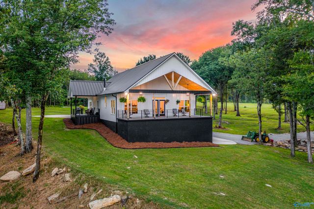 1218 Fitts Ferry Road, Gadsden, AL 35901