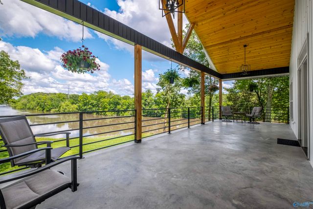 1218 Fitts Ferry Road, Gadsden, AL 35901