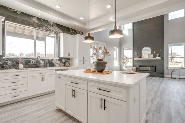 9316 Granda Vista, Joshua, TX 76058