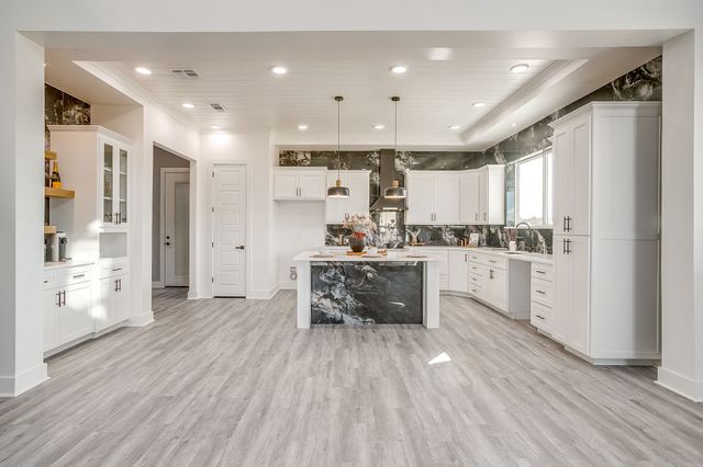 9316 Granda Vista, Joshua, TX 76058