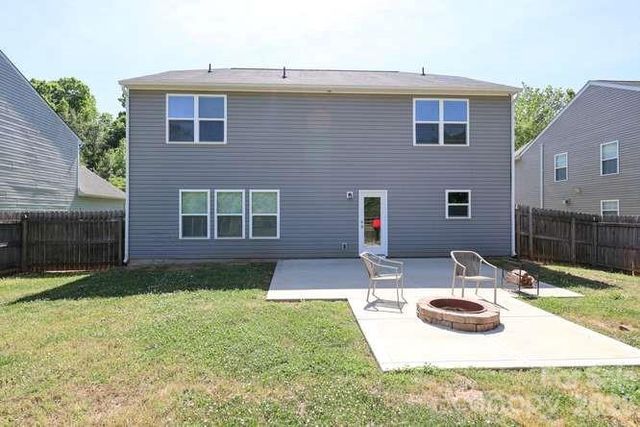 1212 Catawba Run, Lowell, NC 28098