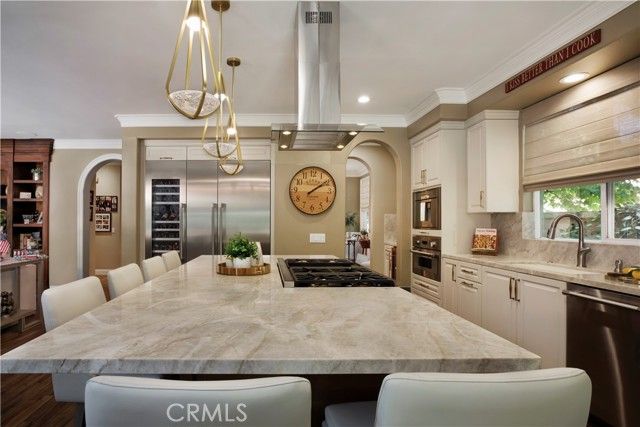 16 Marble Creek, Laguna Hills, CA 92679