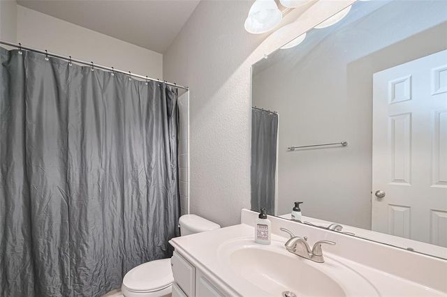 2610 Golden Creek Lane, Pearland, TX 77584