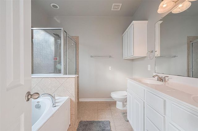 2610 Golden Creek Lane, Pearland, TX 77584