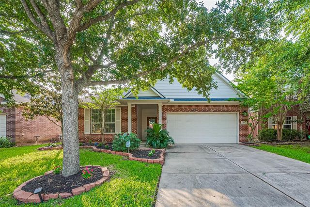 2610 Golden Creek Lane, Pearland, TX 77584