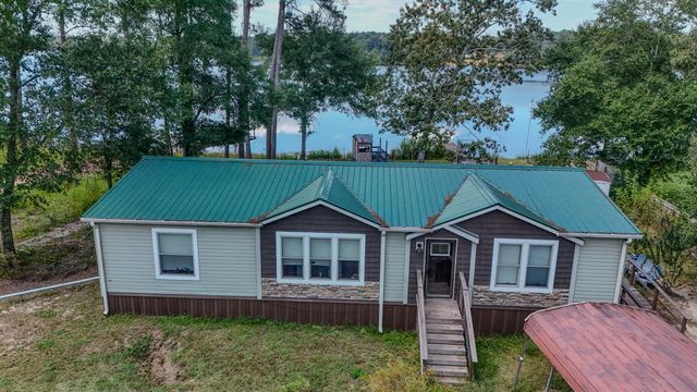 834 Paradise Island Drive, Defuniak Springs, FL 32433