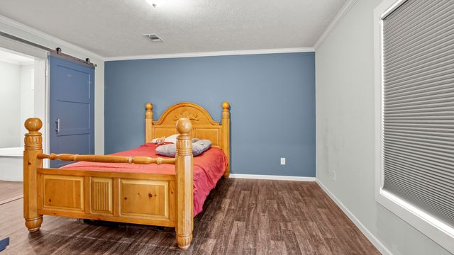 834 Paradise Island Drive, Defuniak Springs, FL 32433