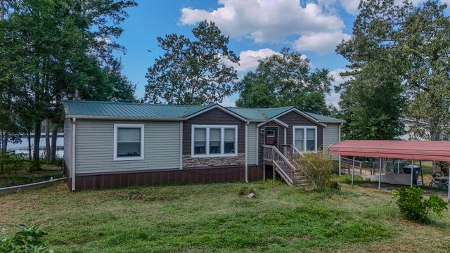 834 Paradise Island Drive, Defuniak Springs, FL 32433