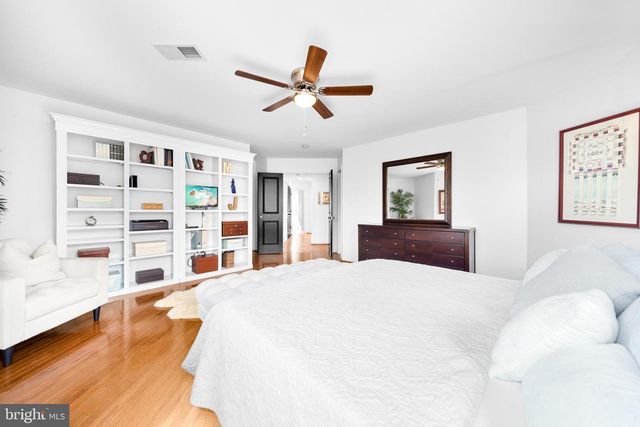 23448 TWIN FALLS TER, Brambleton, VA 20148