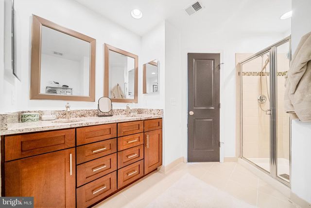 23448 TWIN FALLS TER, Brambleton, VA 20148