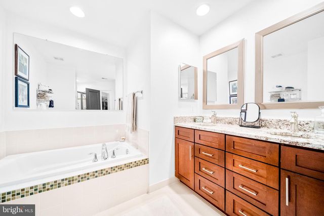 23448 TWIN FALLS TER, Brambleton, VA 20148