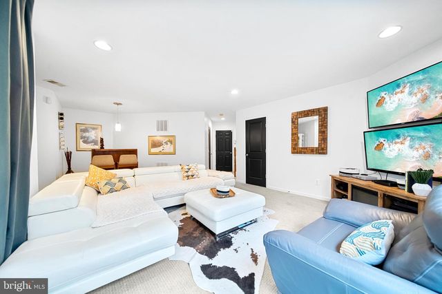 23448 TWIN FALLS TER, Brambleton, VA 20148