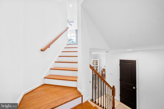 23448 TWIN FALLS TER, Brambleton, VA 20148