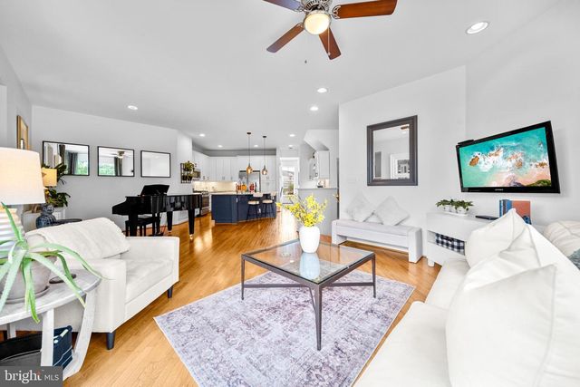 23448 TWIN FALLS TER, Brambleton, VA 20148