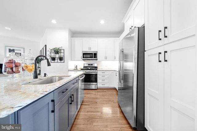 23448 TWIN FALLS TER, Brambleton, VA 20148