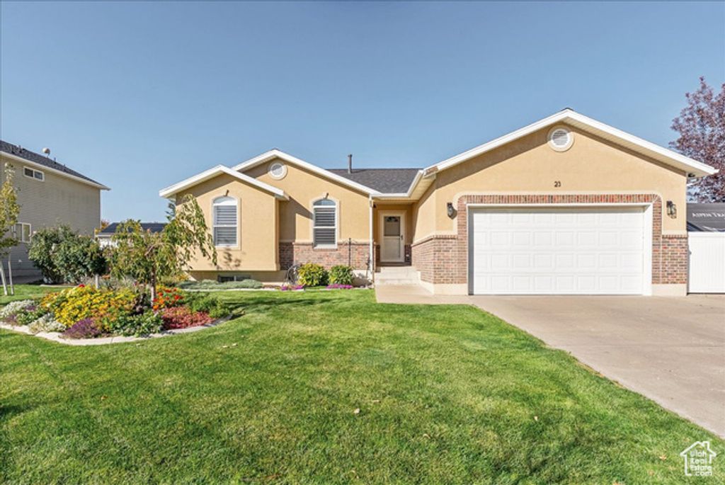 23 E 2150 N, Layton, UT 84041
