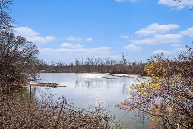 737 W Capital Avenue, Bellevue, MI 49021