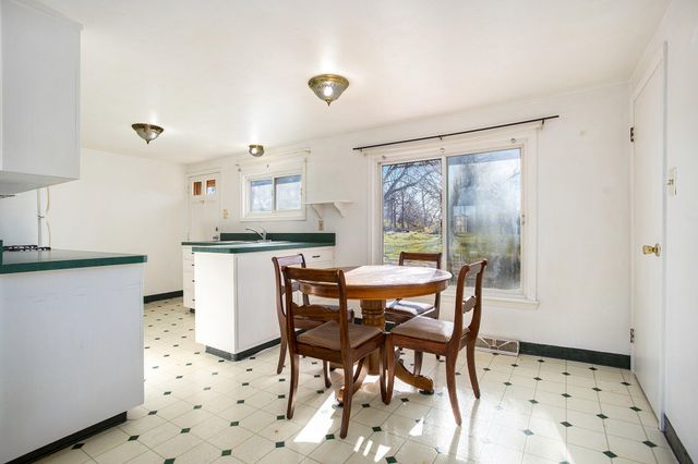 737 W Capital Avenue, Bellevue, MI 49021